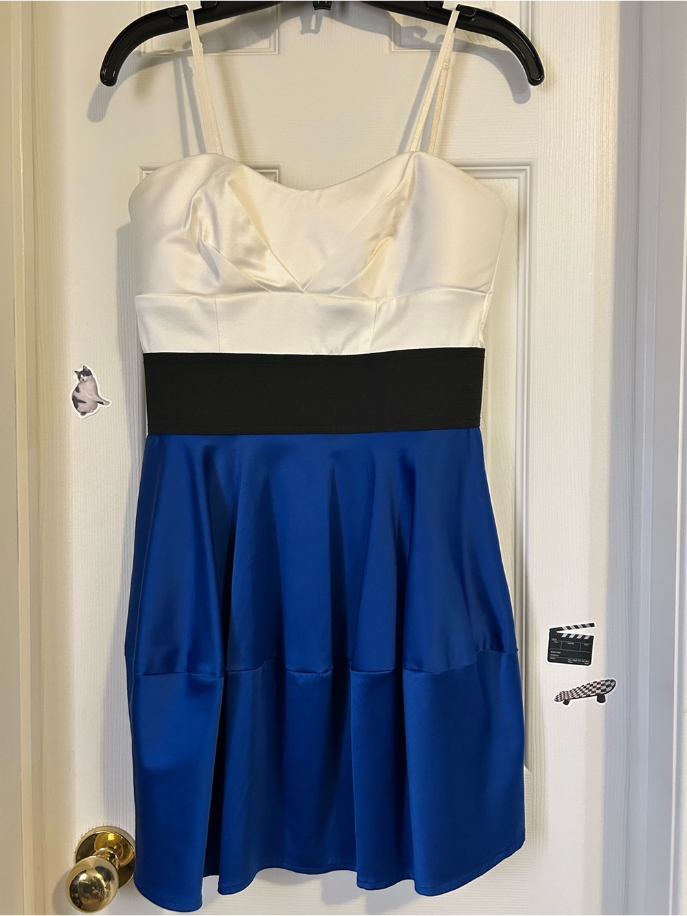 🆕 vintage le chateau White, Black & Royal Blue Satin Fit-and-Flare Mini Dress